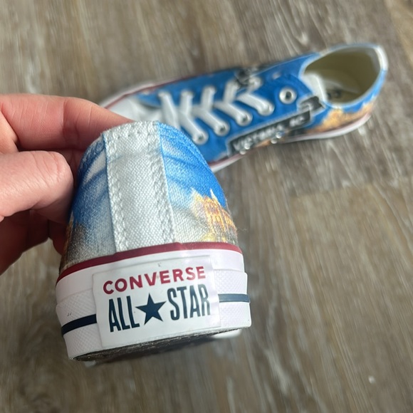 Never worn hand painted Victoria converse shoes - Picture 3 of 4